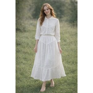 Vintage Cotton Eyelet Skirt Set S/M White Embroidered Lace Cottagecore Bridal